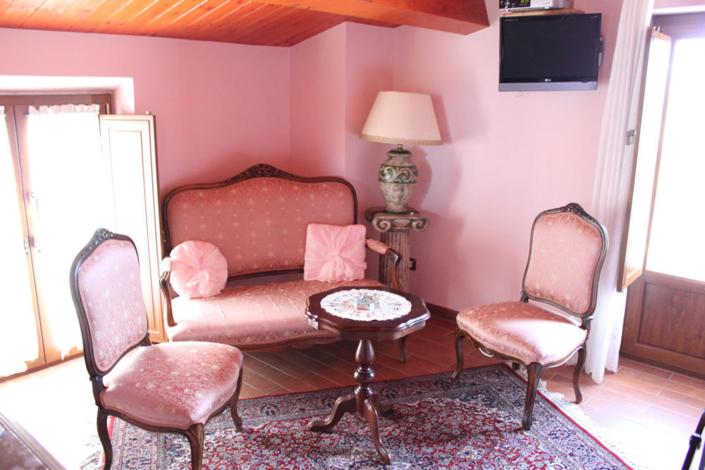 B&B La Ginestra Civita Bagian luar foto
